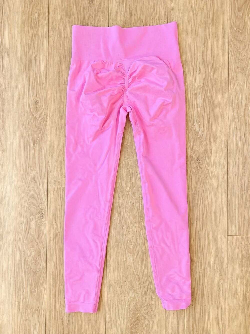 New! Seamless High-Waisted Ruched Butt Yoga Leggings